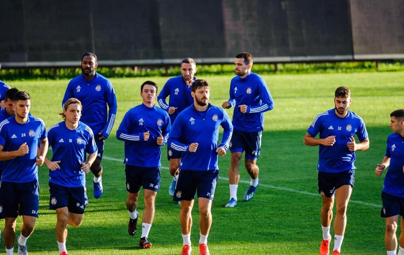 Scandal înainte de meciul CFR Cluj - Dinamo Zagreb. Croații au făcut plângere la UEFA din cauză că n-au fost lăsați să doarmă