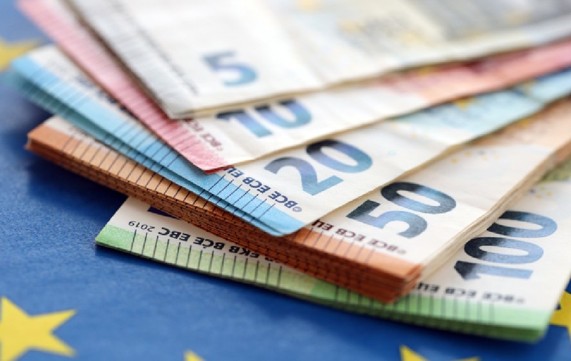 Datoria externă a României a crescut cu peste 7 miliarde de euro în prima jumătate a anului. Ce sumă datorăm în total