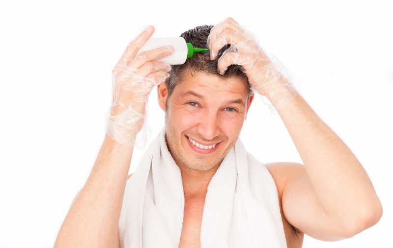 Ce trebuie să ştie bărbaţii înainte de a-şi vopsi părul