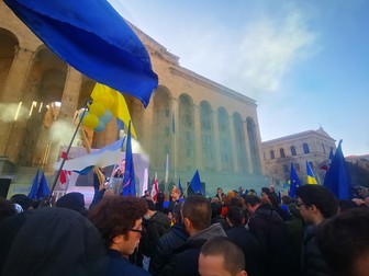 Protestatarii cer demisia guvernului