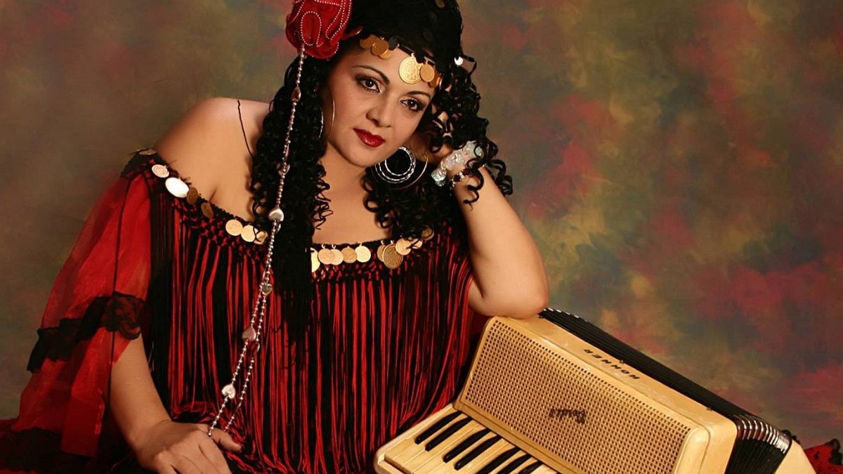 Cornelia Catanga