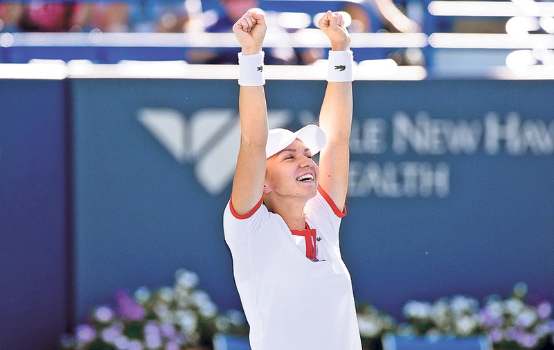 Părinţii Simonei Halep povestesc cum fiica lor juca tenis pe hol cu fratele ei: "Spărgea tot prin casă!"