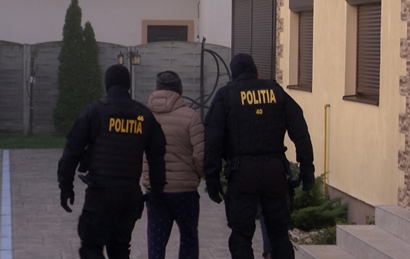 Un nou caz de „vaccinare la chiuvetă”. Un medic din Mehedinți a eliberat zeci de certificate false