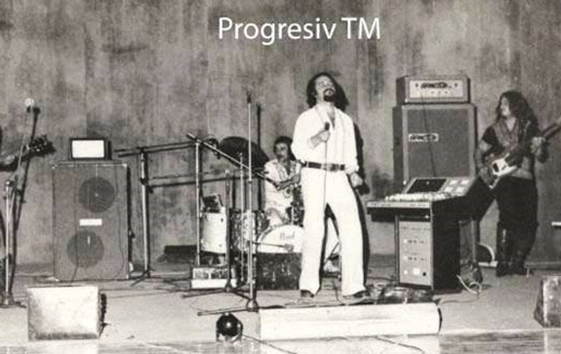Artistul Harry Coradini a murit. A fost vocea Progresiv TM, una dintre trupele rock de succes din România