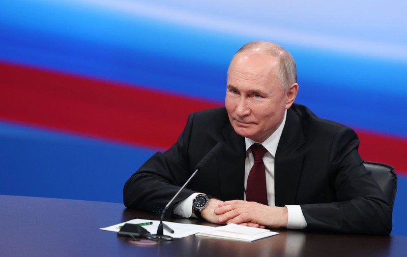 „Un nivel record de fraudă electorală”. Ce au descoperit jurnaliștii de la Novaia Gazeta despre scrutinul prezidențial câștigat de Putin
