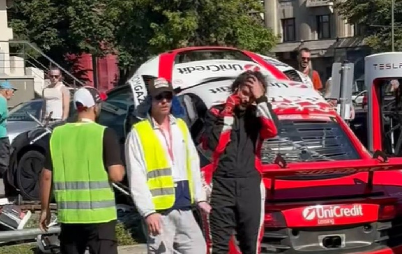 Fiul lui Mihai Leu a rupt cu un Audi R8 GT3 un parapet de beton. Marco Leu participa la Super Rally Timișoara