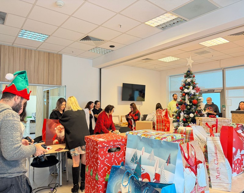 Ringier România și Fundația Ringier au organizat Secret Santa for a Smile: cadouri pentru un zâmbet