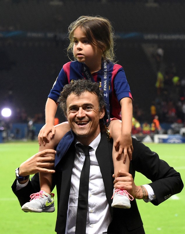 Luis Enrique s-a tuns la zero, după ce a reuşit tripla cu Barca / GALERIE FOTO&VIDEO