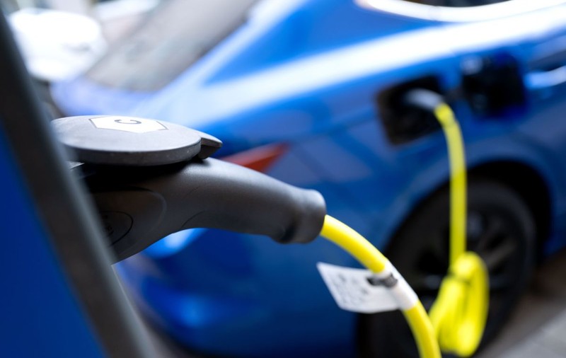 Cele mai mari mituri legate de mașinile electrice, demontate cu date reale