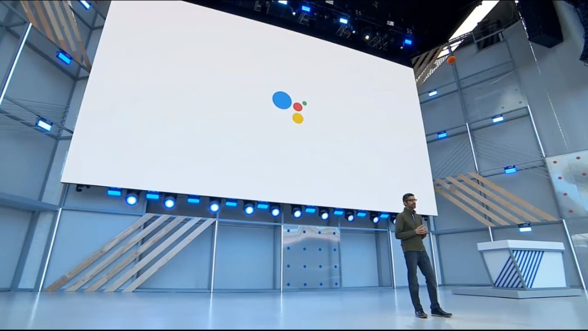 Google Assitant poate face apeluri, rezervări și cumpărături. Sundar Pichai, directorul Google, prezintă noua facilitate numită Duplex