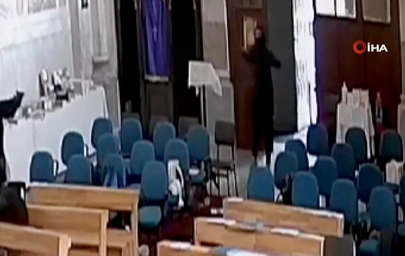 Turcia a arestat 25 de persoane în ancheta privind atacul armat de la biserica catolică din Istanbul
