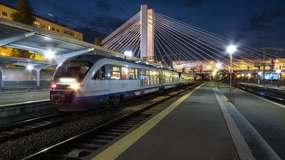 Legături directe de tren din București către Istanbul, Sofia și Varna. De când se reia și cât costă trenul internațional „România”