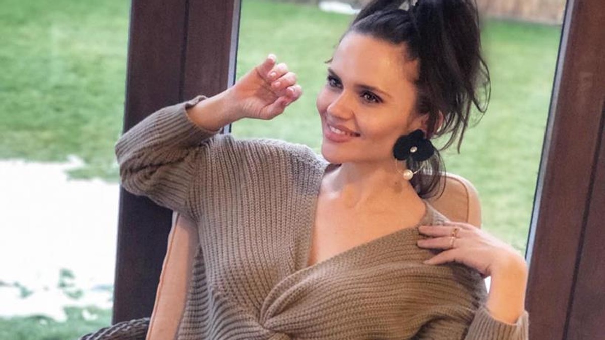 Cristina Șișcanu își pregătește fiica de sărbători. Ce reacții a provocat cu ținuta aleasă pentru micuță