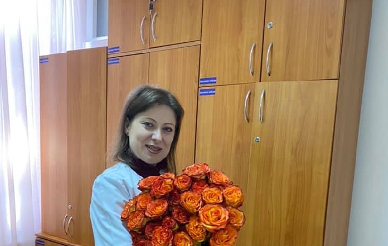Doctorița din Suceava arestată pentru mită a cerut șpagă dublă de la un pacient care avea două forme de cancer