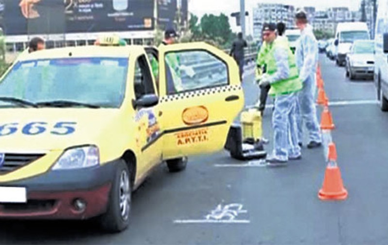 Grefiera care şi-a aruncat fetiţa din taxi a scăpat de puşcărie! Antiţa Bar îşi va duce viaţa într-un sanatoriu