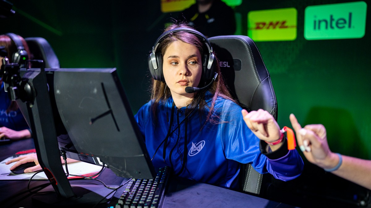 Ana Dumbravă, tripla câștigătoare a premiului pentru cel mai bun jucător de Counter Strike: Global Offensive