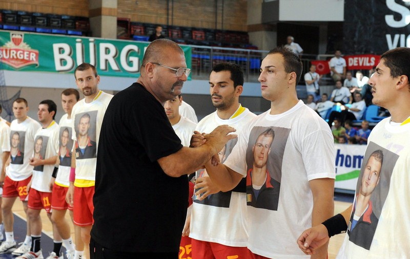 Gestul făcut de un club din Ungaria în memoria lui Marian Cozma. Tatăl handbalistului: „E impresionant”