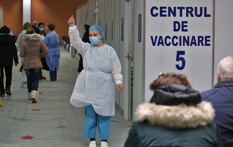 STS a descoperit cum algoritmul încuraja păcălirea listei de vaccinare și spune că a tăiat această portiță
