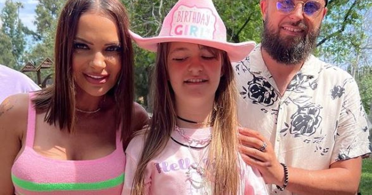 Andreea Antonescu, Sienna și Traian Spak