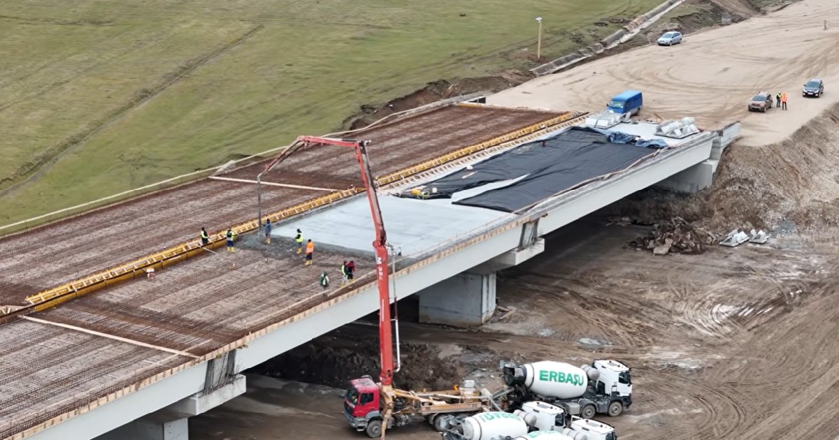 Lucrări la Autostrada Transilvania, lotul Suplacu de Barcău - Chiribiș
