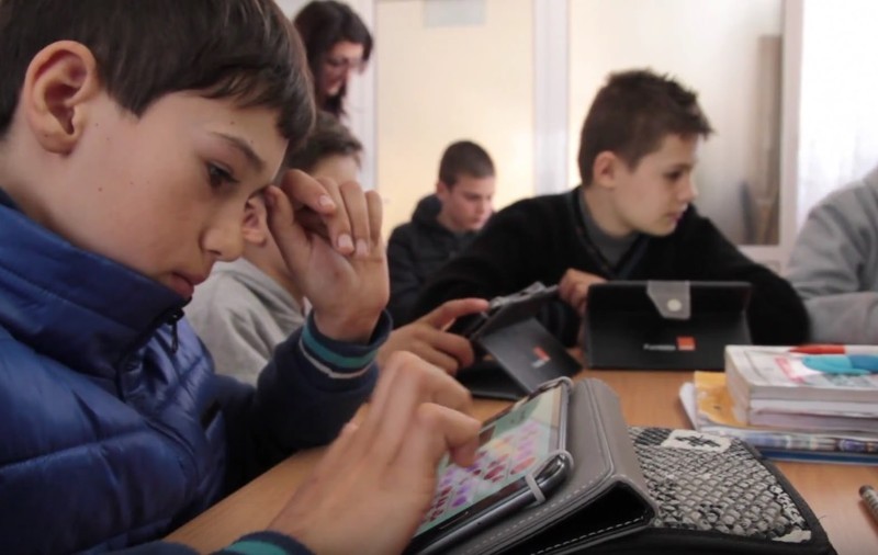 Fundația Orange anunță dezvoltarea programului și în anul școlar 2017-2018