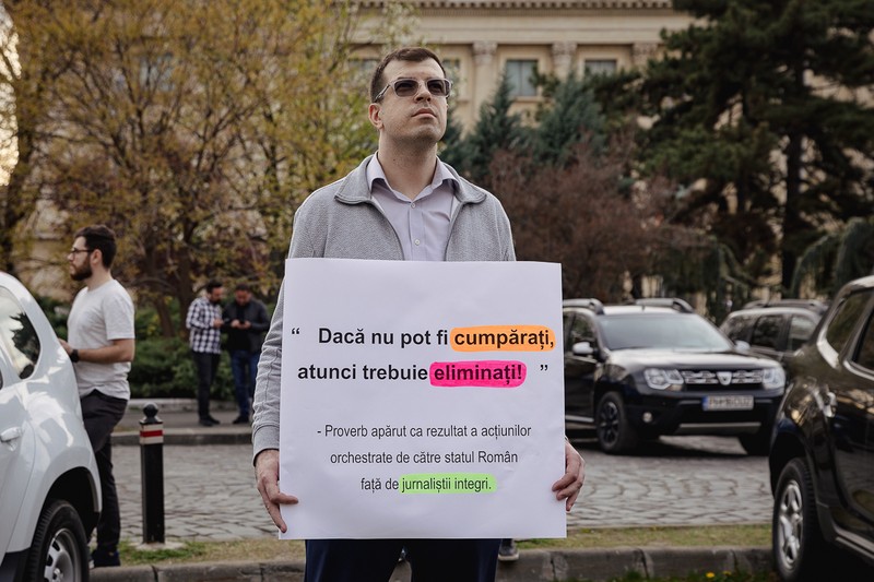 Protest la București în solidaritate cu jurnalista de investigație Emilia Șercan