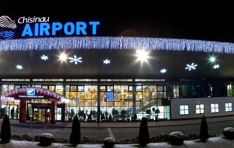 Republica Moldova schimbă abrevierea aeroportului din Chișinău, renunțând la ortografia rusă: „Să scăpăm de moștenire”