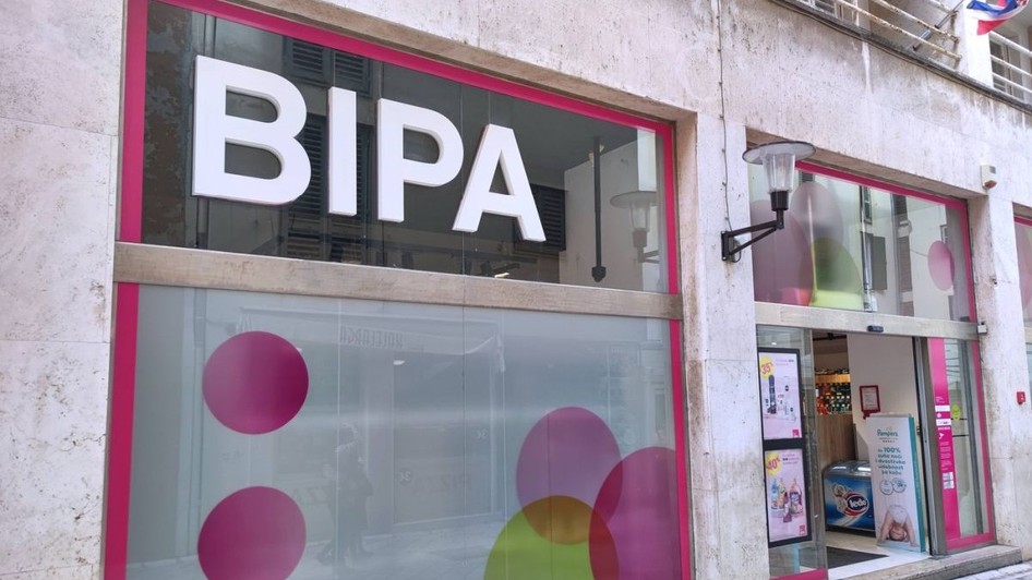 Un magazin BIPA