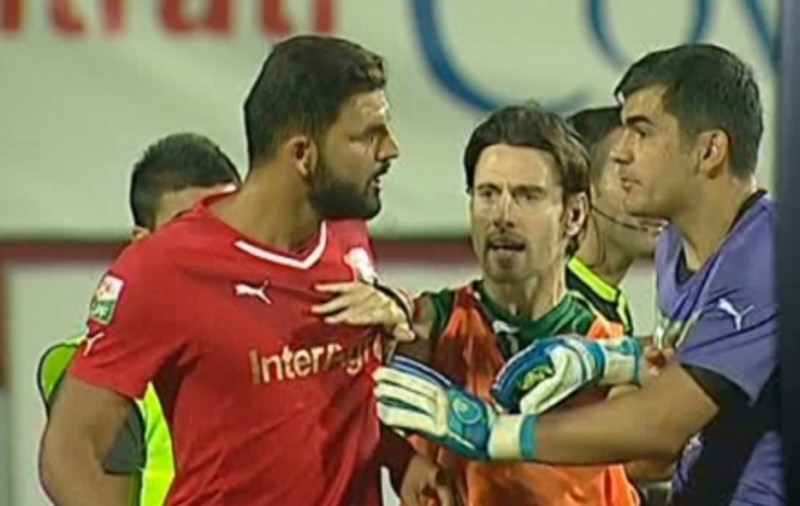 VIDEO / Bornescu şi Ben Youssef, la un pas de bătaie, după Rapid - Astra (0-2)