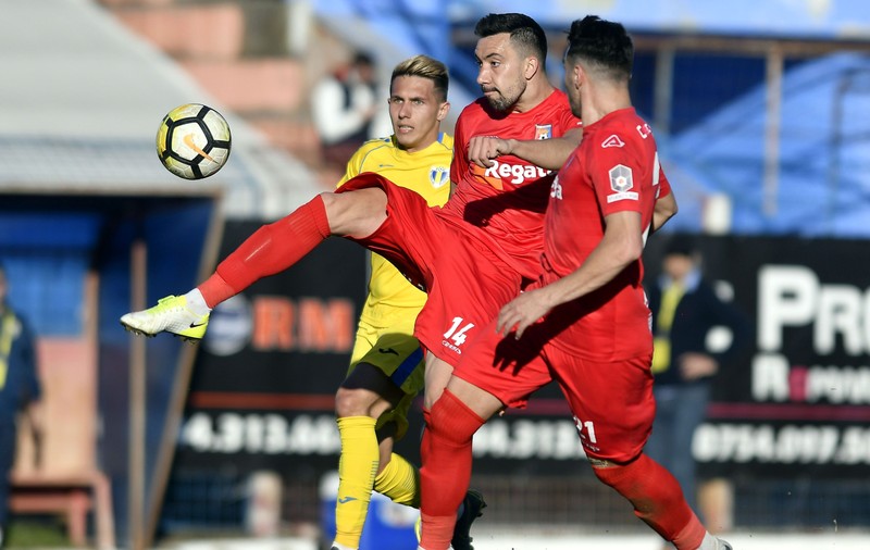 Liga 2, etapa a 32-a. Chindia a bătut liderul Clinceni. FC Argeș - Farul 0-1. ”U” Cluj și Petrolul, învinse ”acasă”