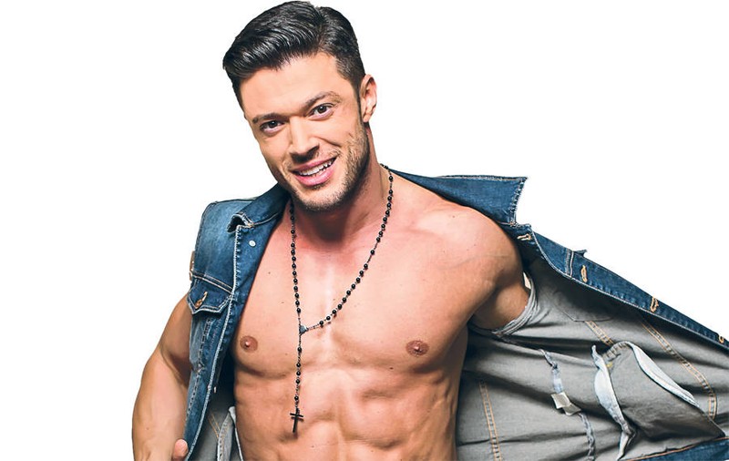 Iată CE FACE VICTOR SLAV, în PREMIERĂ, după DIVORŢUL de BIANCA DRĂGUŞANU! 