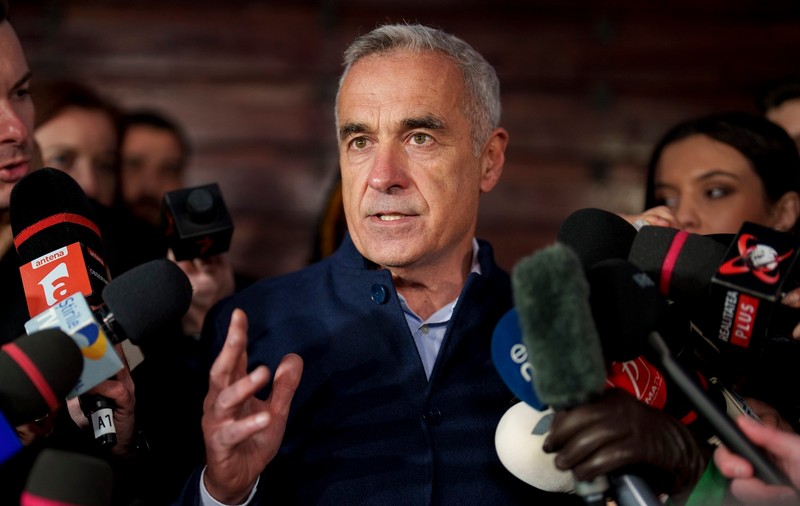 Călin Georgescu reacționează la valul de proteste declanșate împotriva lui: „Sunt tată de băieţi, am trei băieţi, suntem o familie puternică, unită” | VIDEO