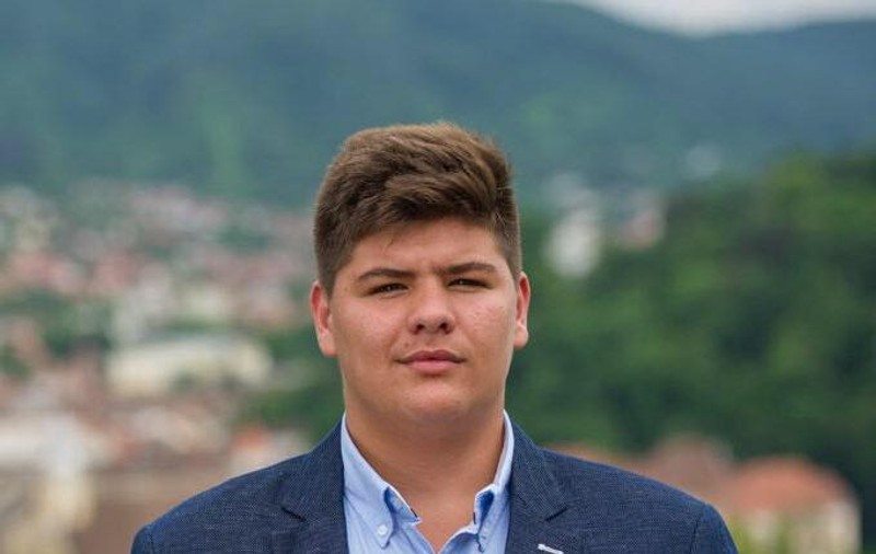 Cine era "Bursuc", adolescentul de 17 ani din Brașov care s-a sinucis cu arma tatălui său