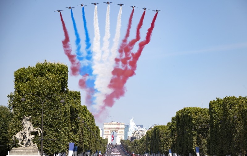 Gafe la parada de Ziua Franței de pe Champs Elysee