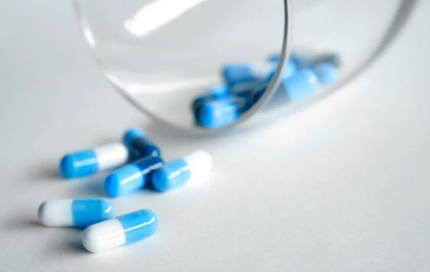 Alertă privind un antibiotic folosit pentru infecții comune: ar putea crește riscul de deces