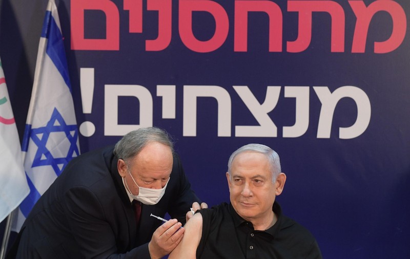 Medicul lui Netanyahu: A treia doză de vaccin anti-COVID este de 10 ori mai eficientă decât a doua doză