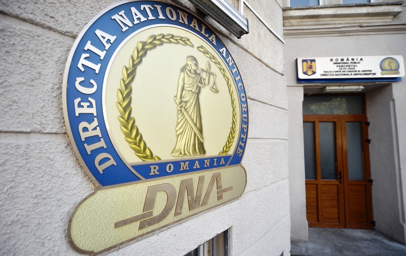 Percheziții DNA la sediul ISU Dâmbovița. Procurorii ridică documente privind stația GPL de la Crevedia