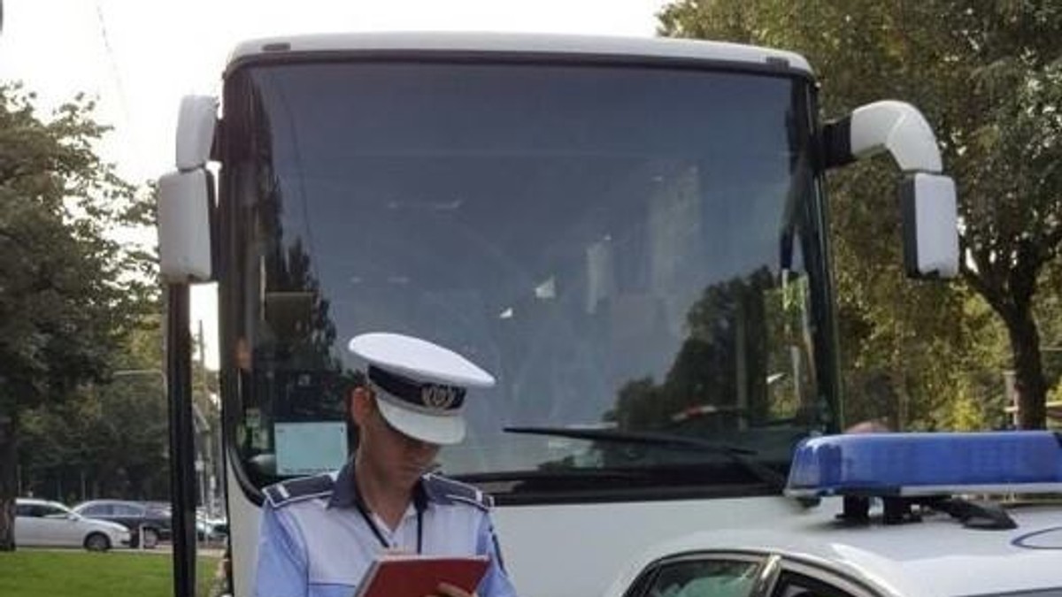 Întrebările pentru agenți, schimbate în miez de noapte. Se ”coace” un
