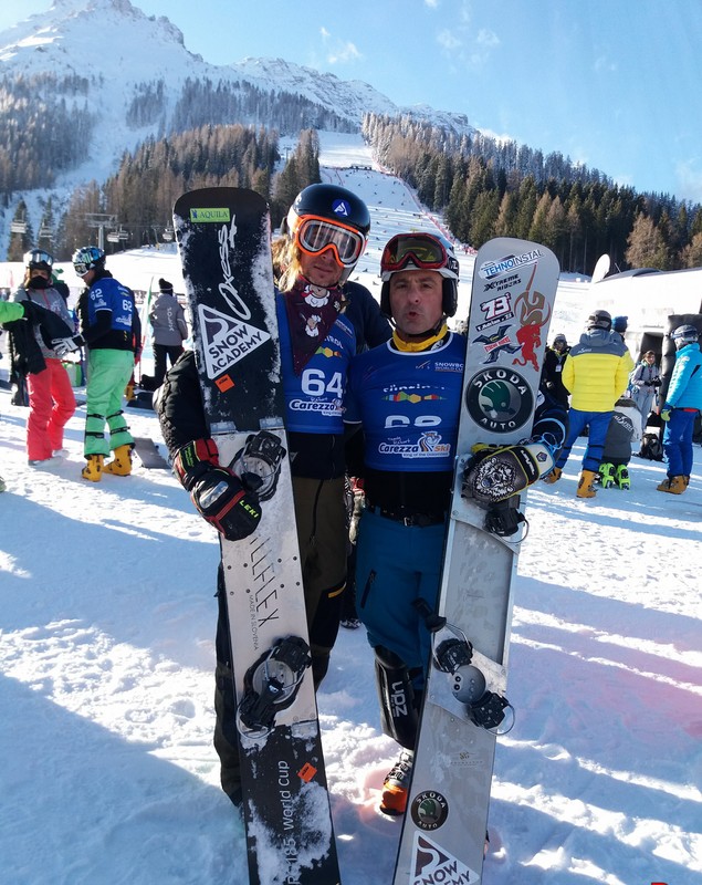 FOTO&VIDEO / Doi români participă la Campionatul Mondial de Snowboard: Adrian Teodorescu și Toma Zaharescu concurează la Cortina d’Ampezzo