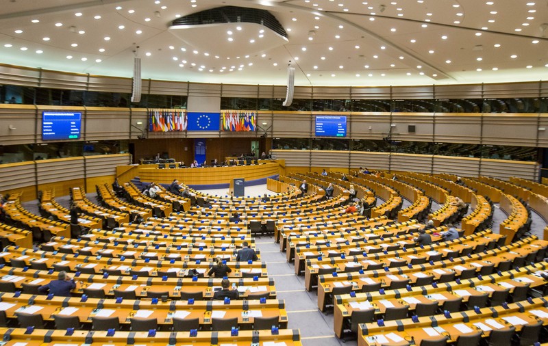 Ce au declarat europarlamentarii români despre situația din țara noastră
