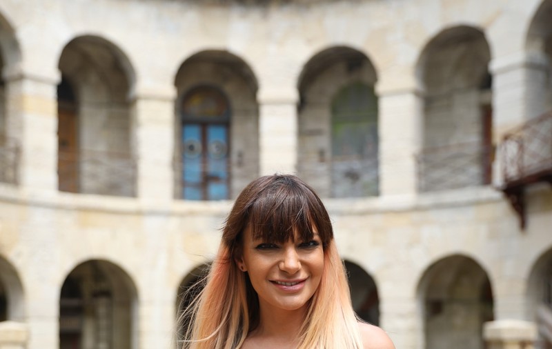 Andreea Antonescu a văzut moartea cu ochii. S-a urcat în mașina unui șofer legat la ochi și a trait clipe de panică