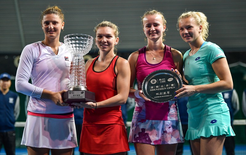 Irina Begu este coșmarul perechii Krejcikova - Siniakova. Le-a învins și cu Simona Halep în finala de la Shenzhen | GALERIE FOTO&VIDEO