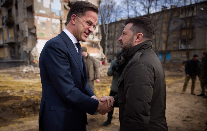NATO va numi un emisar special permanent pentru Ucraina