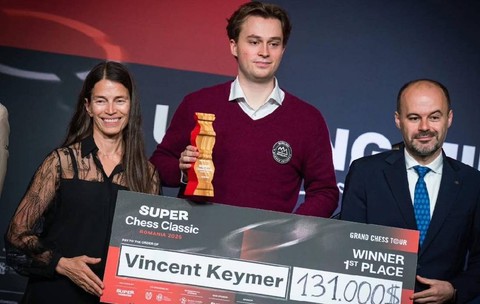 Vincent Keymer a câștigat 131.000 de dolari și este campionul Super Chess Classic România 2026