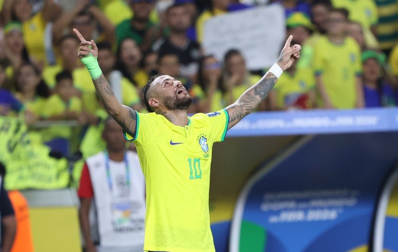 L-a depășit pe Pele! Neymar a devenit cel mai bun marcator din istoria naționalei Braziliei