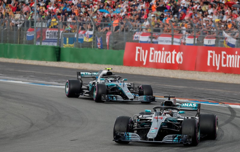 Marele Premiu de Formula 1 al Germaniei. Hamilton a trecut primul linia de sosire, după ce a început cursa de pe locul 14! Vettel a abandonat!