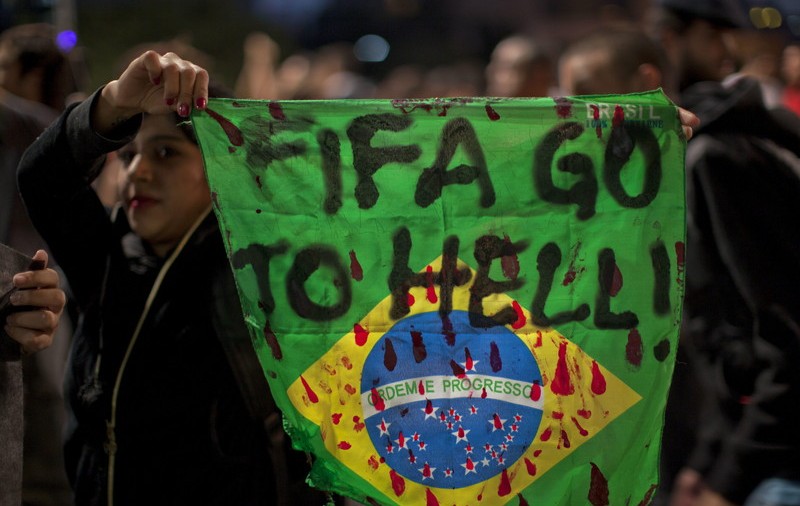VIDEO / Cupa Mondială 2014, umbrită de protestele brazilienilor
