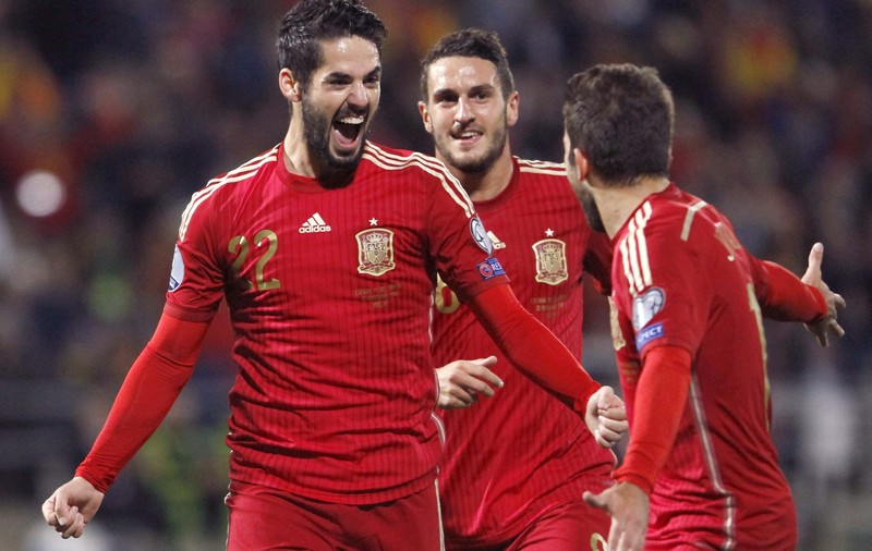 VIDEO / Spania - Belarus 3-0. Ibericii au înscris după trei ani două goluri din afara careului
