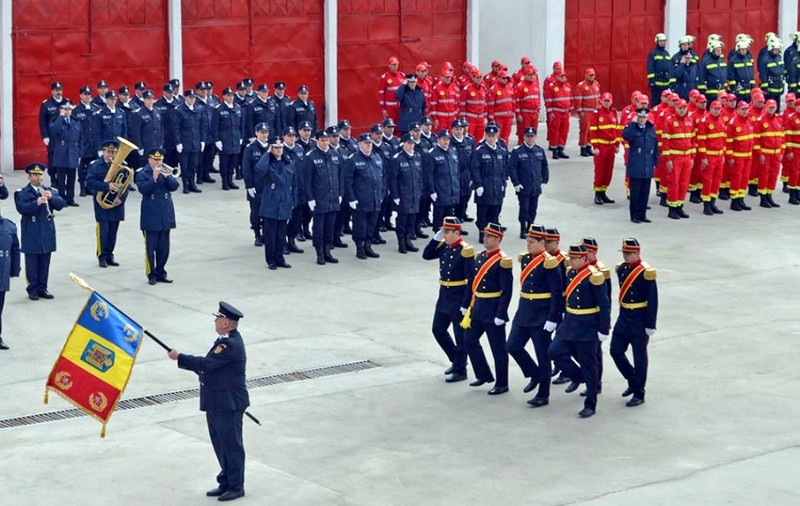 Concluzie halucinantă în ancheta făcută de șefii pompierilor: „În cadrul ISU Dolj, sunt angajate 101 cadre militare care au diferite grade de rudenie între ele”!