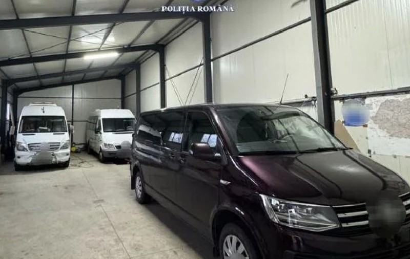 Percheziții la Brăila într-un dosar de evaziune fiscală de 1,2 milioane de lei. Zece mașini au fost confiscate